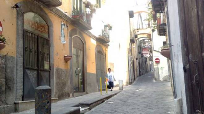 Lavori rete fognaria a Salerno, chiusa al traffico via Botteghelle