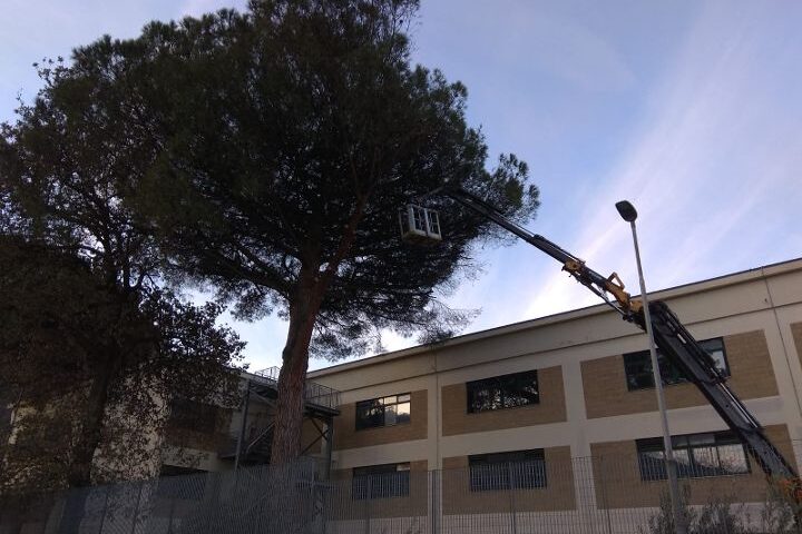 Al liceo La Mura di Angri conclusi i lavori di messa in sicurezza