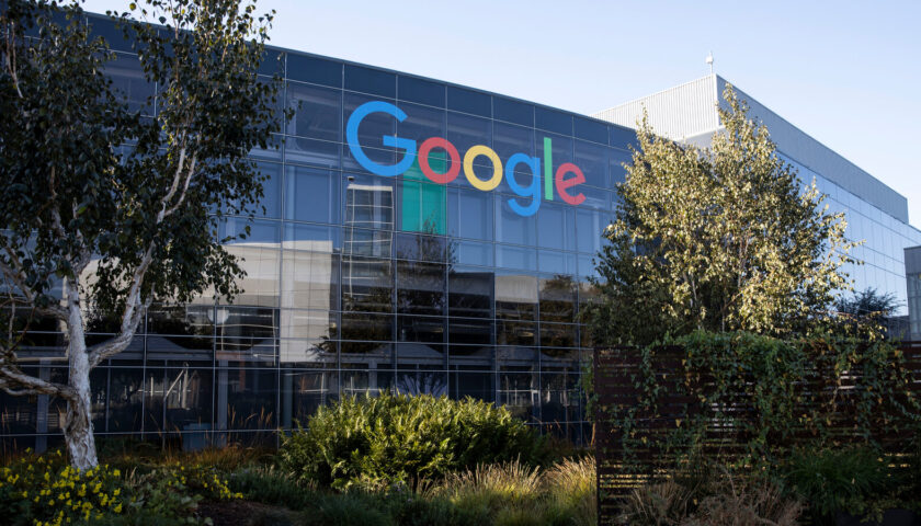 Abuso posizione dominante, 100milioni di multa a Google dall’Antitrust