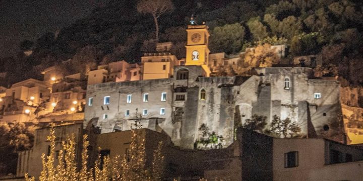 Borgo San Matteo a Sarno al buio, luce ripristinata grazie ad un intervento del consigliere Rega (Sarno Civica)  