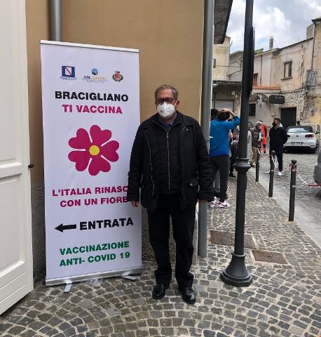 ACCELERATA NELLA CAMPAGNA VACCINALE A BRACIGLIANO. LE CONGRATULAZIONI DEL SINDACO RESCIGNO