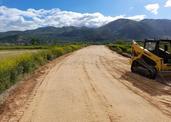 Strade. Ripresi i lavori sulla SP 330 a Teggiano