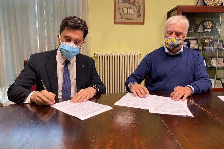 A BARONISSI AL VIA MUTUI IN FAVORE DEGLI OPERATORI COMMERCIALI CON INTERESSI A CARICO DEL COMUNE