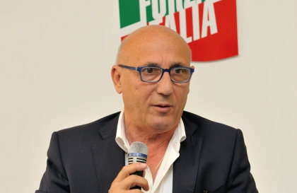 Appoggio di Rotondi a Michele Sarno, Fasano (Forza Italia) : “Può fare tutti i Twitter che vuole….”