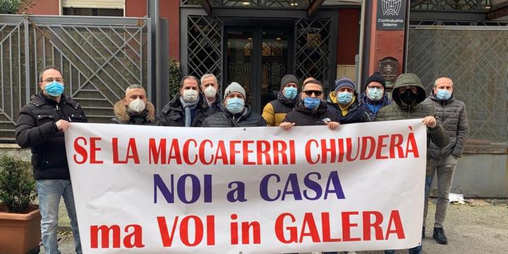 Maccaferri, gli operai firmano l’addio dall’azienda di Bellizzi