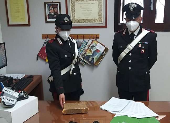 Vietri sul Mare, truffatore napoletano denunciato dai carabinieri