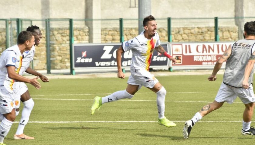 LA POLISPORTIVA SANTA MARIA SALUTA IL PUBBLICO AMICO CON UNA VITTORIA, DECIDE IL SOLITO MAGGIO