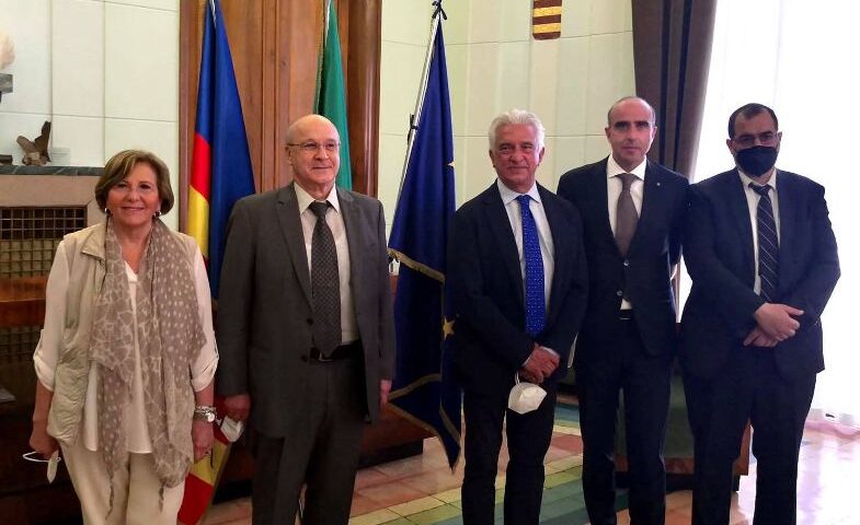 Visita a Salerno e Cetara dell’ambasciatore d’Algeria in Italia: partenariati e opportunità per imprese