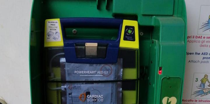 Ritrovato in una abitazione il defibrillatore scomparso ad Altavilla