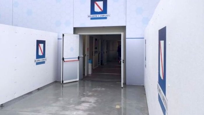 Chiude l’ospedale covid del Ruggi