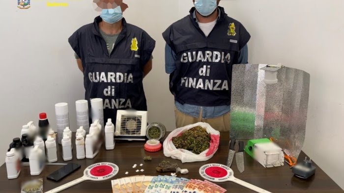 Droga dalla Spagna, arrestati due 20enni a Salerno e nel Cilento