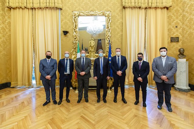 Il sindaco di Pellezzano omaggiato dal presidente della Camera Roberto Fico