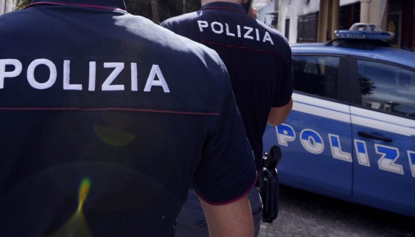 Furti a Salerno con spaccata nei negozi, arrestato 32enne