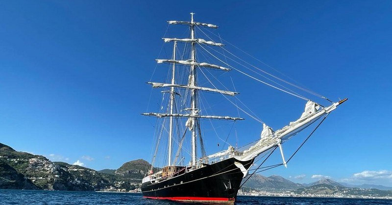 A Salerno la “Nave Italia”, il Brigantino più grande del mondo