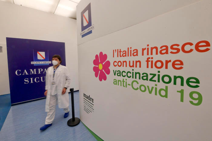 CAMPAGNA VACCINALE: OPEN DAY A NAPOLI SABATO E DOMENICA