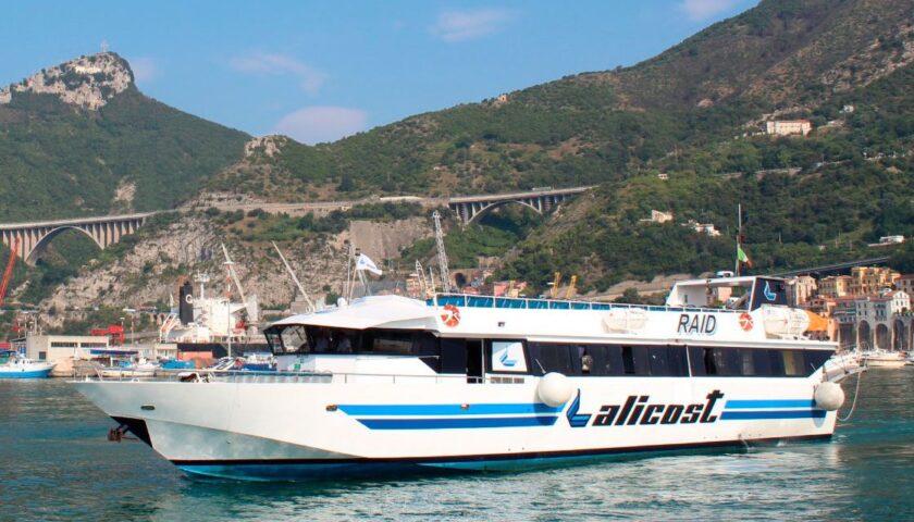 Alicost prolunga fino a dicembre le corse da Salerno ad Amalfi e Positano fino a Capri