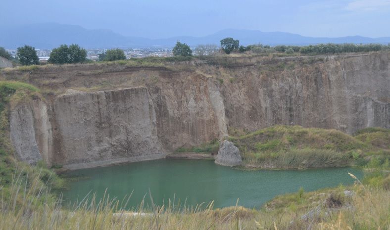 MONTECORVINO PUGLIANO: MARTEDÌ  DE LUCA INAUGURERA’ IL CANTIERE PER LA MESSA IN SICUREZZA DELL’EX DISCARICA DI COLLE BARONE