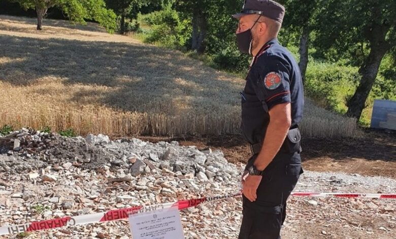 Sequestrata area a San Gregorio Magno adibita a discarica