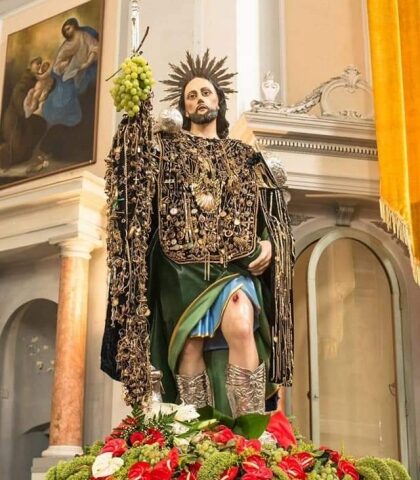 Furto di preziosi di San Rocco, il sindaco di Siano: “Aprite i vostri cuori, ridateci il nostro oro”