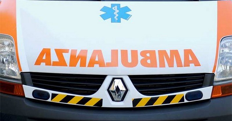 Rubate attrezzature all’interno di un’ambulanza a Sassano