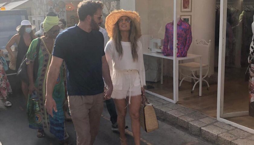 Jennifer Lopez a Capri, De Luca: “La considero patrimonio dell’umanità”