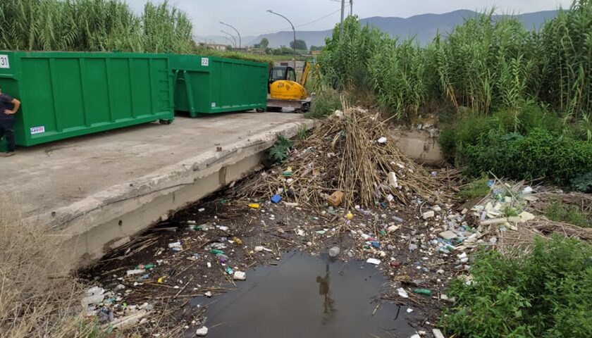 Fiume Sarno, rimossi i rifiuti dall’Alveo Comune Nocerino