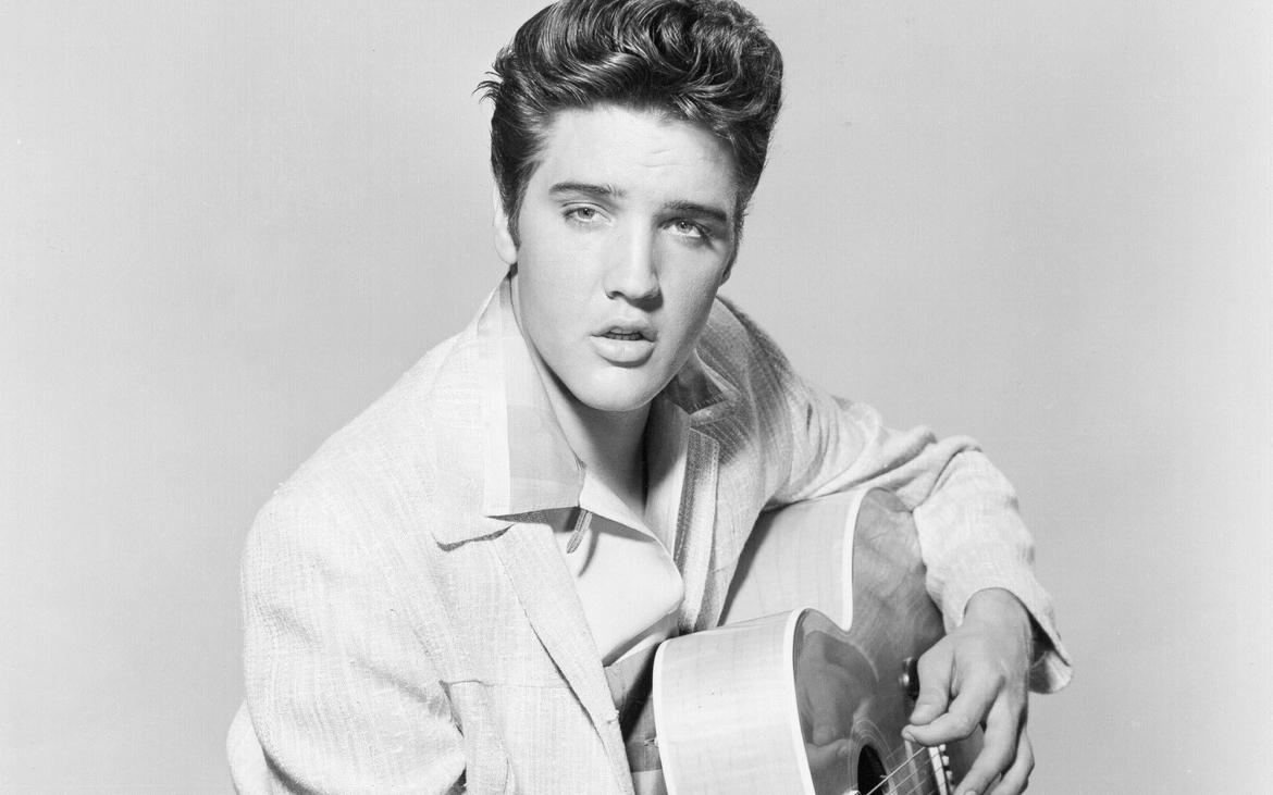 Elvis Presley trovato morto a Memphis in casa, attacco cardiaco, 16 agosto 1977