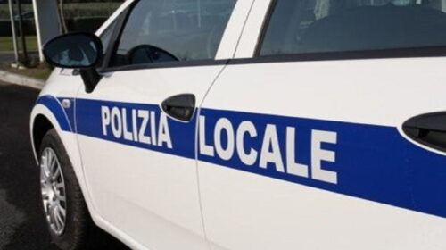 Pontecagnano Faiano, chiusa attività nautica abusiva: 26 imbarcazioni sotto sequestro amministrativo Pontecagnano Faiano, chiusa attività nautica abusiva: 26 imbarcazioni sotto sequestro amministrativo