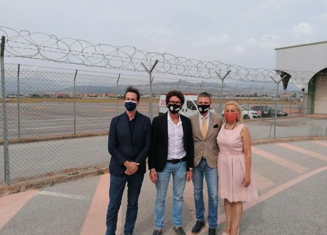 M5S: “Aeroporto Costa d’Amalfi, orgogliosi di aver dotato il Sud di un nuovo scalo”