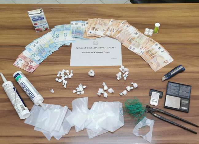 Spaccio di cocaina, arrestato 32enne a Oliveto Citra