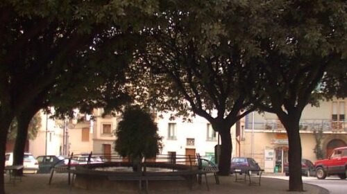 Tragedia a Controne, madre trova il figlio morto a letto