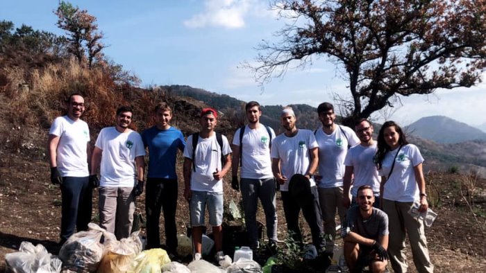 Voglio un mondo pulito, raccolti 25 kg di rifiuti e piantati 15 alberi a Castel San Giorgio