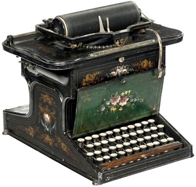 Il 12 settembre 1873 nasce la prima macchina da scrivere con tastiera Qwerty