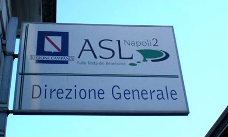 L’Asl Napoli 2 sospende 14 sanitari non vaccinati contro il coronavirus