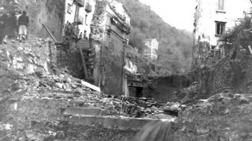 Il 26 ottobre 1954 Salerno cominciò a contare i morti della tragica alluvione Il 26 ottobre 1954 Salerno cominciò a contare i morti della tragica alluvione