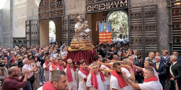 Salerno, caos a San Matteo: scattano 18 condanne dai 9 ai 4 mesi