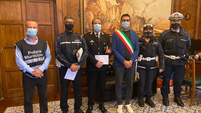 Furti e scippi a Pontecagnano: il plauso del sindaco ai carabinieri