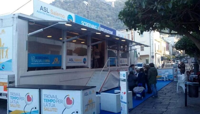 Screening oncologici gratuiti in piazza Municipio a Nocera Inferiore