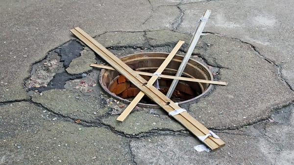 Ripreso dalle telecamere, a Scafati nei guai ladro di grate e tombini