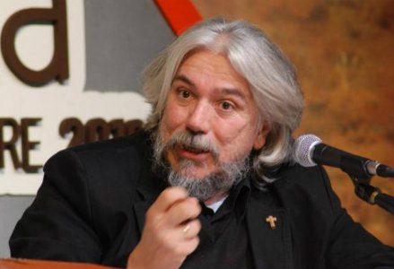 Non si vaccina, sospeso dall’Ordine dei Medici lo psichiatra Meluzzi