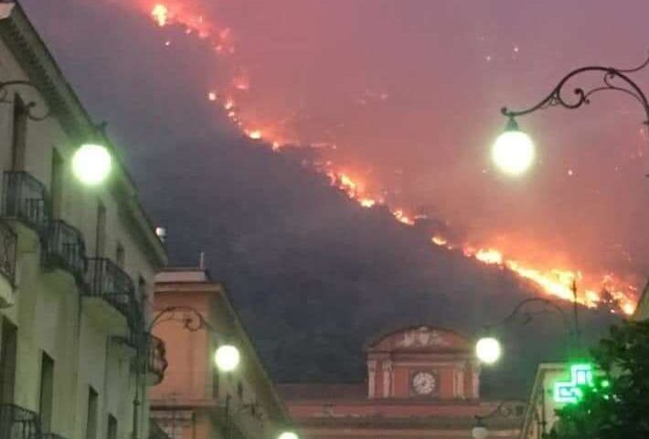 Incendio’ il monte Saretto a Sarno, assolto