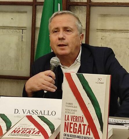 La storia di Angelo Vassallo non si ferma mai: a Napoli la presentazione del libro ‘La verità negata’