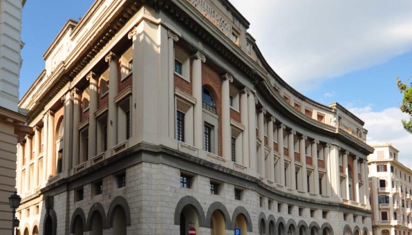 Salerno, 4 dipendenti positivi al covid: uffici Ragioneria chiusi