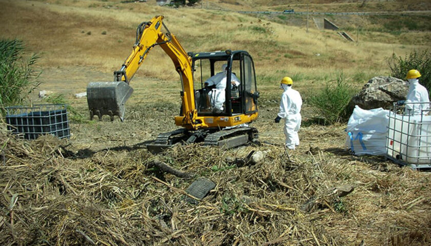 Ambiente, fondi per bonifiche a 50 aree inquinate in Campania