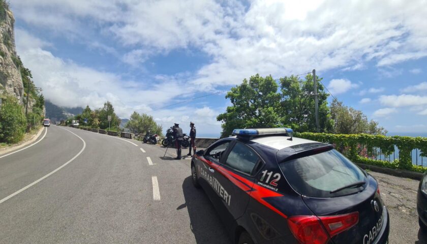 Strada Amalfitana, disposto senso unico alternato nel territorio di Praiano