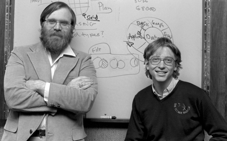 Il 29 novembre del 1975 Bill Gates e Paul Allen coniano il nome Micro-Soft