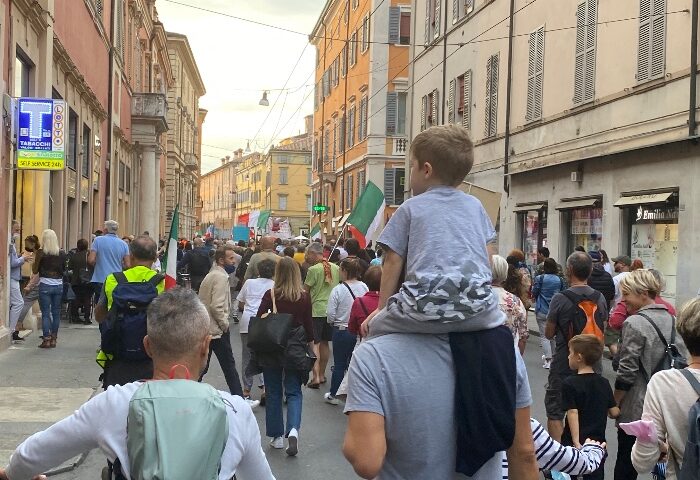 Covid, Salerno manifesta domani per il diritto costituzionale