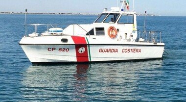 Barca in avaria a Castellabate, salvate 5 persone dalla Guardia Costiera