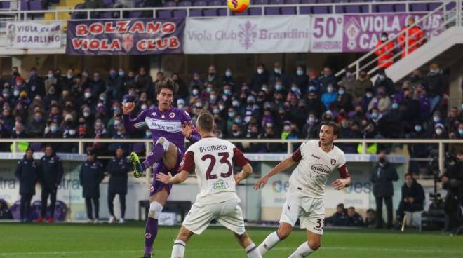 Covid: senza mascherina nello stadio a Firenze, 44 sanzionati. A lavoro anche la Digos di Salerno