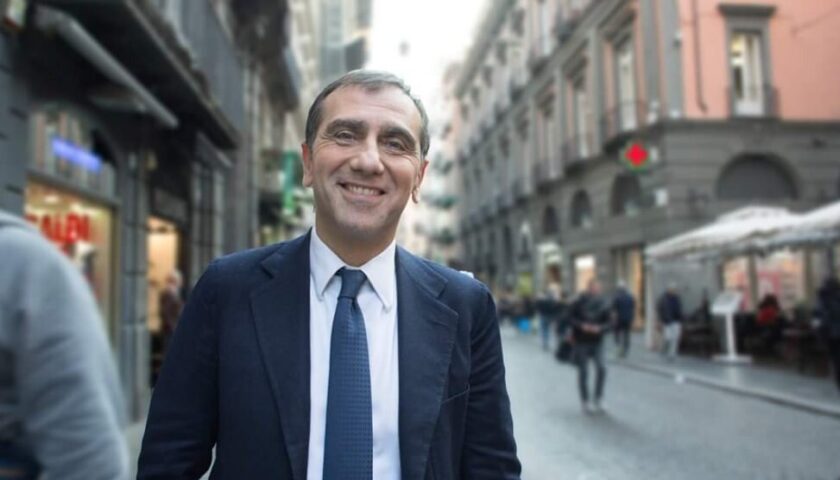 Aperitivi blindati, Nappi: “De Luca aspira a diventare il Grinch della Campania”